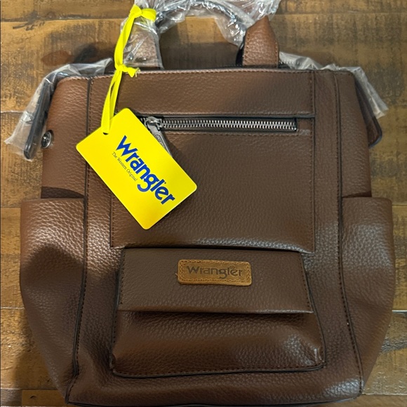 Wrangler Classic Tan Backpack - Picture 1 of 3